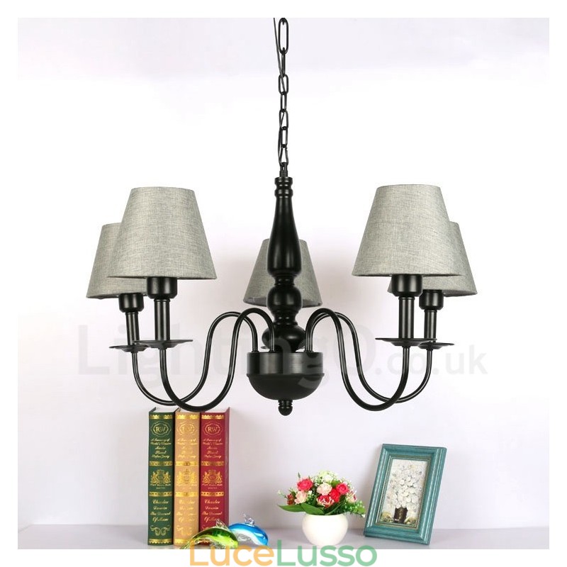 Lampadario in metallo integrato in stile mediterraneo
