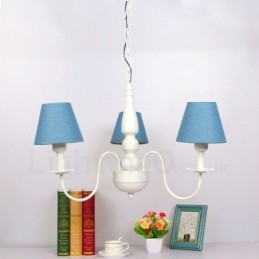 Lampadario tradizionale classico in metallo integrato