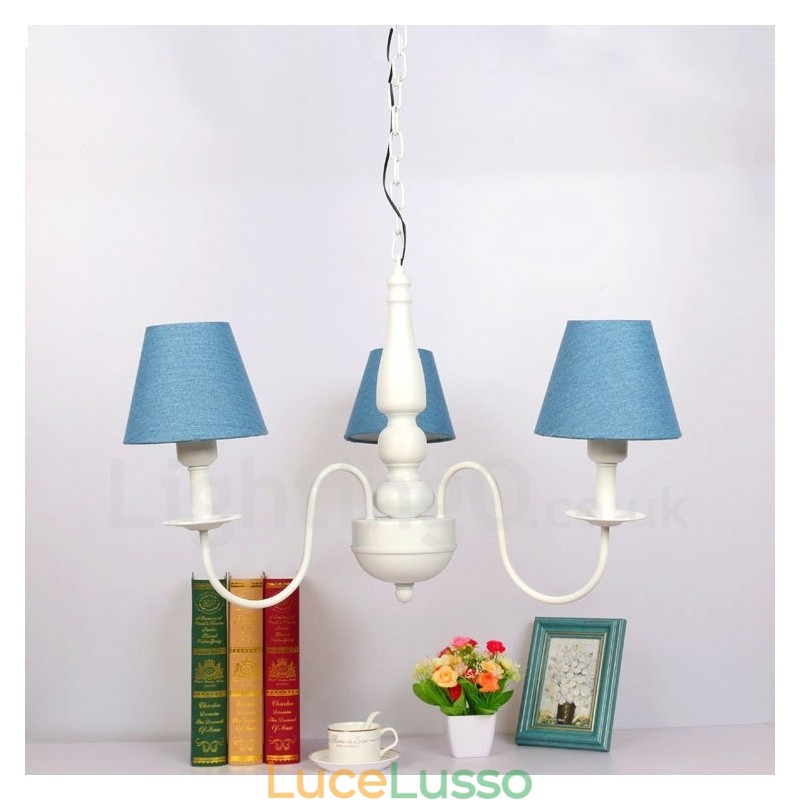 Lampadario tradizionale classico in metallo integrato