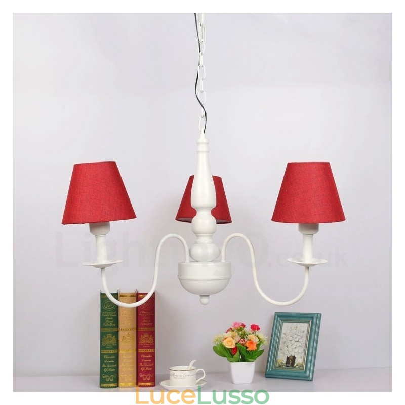 Lampadario tradizionale classico in metallo integrato