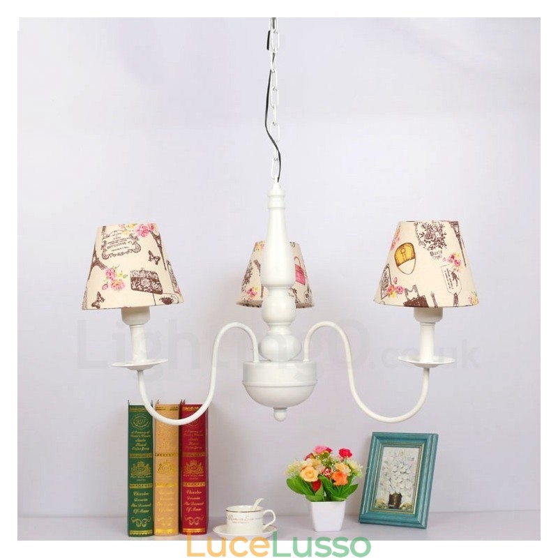 Lampadario tradizionale classico in metallo integrato