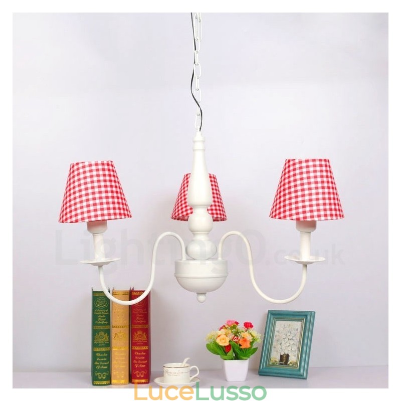 Lampadario tradizionale classico in metallo integrato