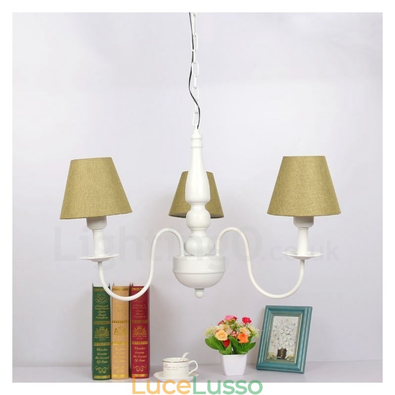 Lampadario tradizionale classico in metallo integrato