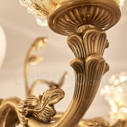 Lampadario tradizionale classico in metallo integrato a 8 luci