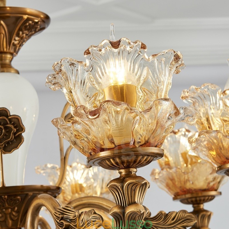 Lampadario tradizionale classico in metallo integrato a 15 luci