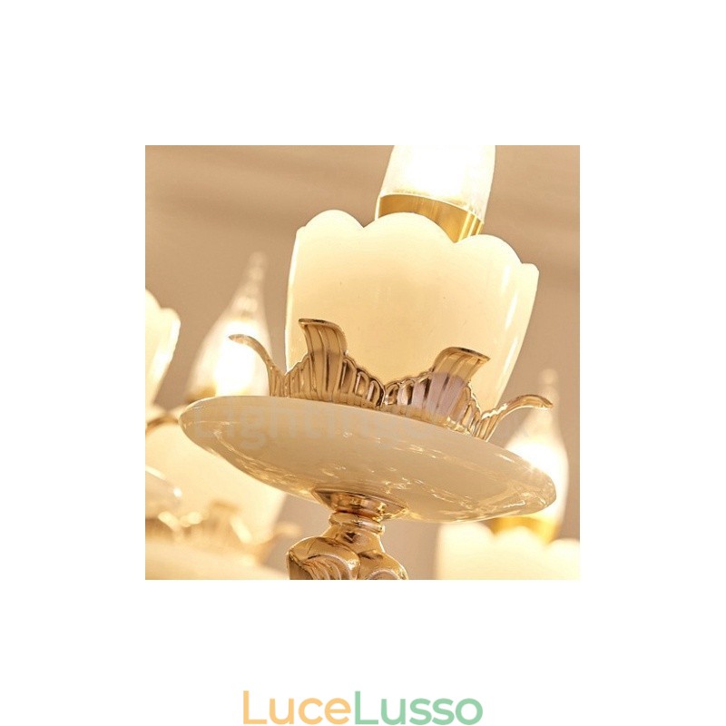 Lampadario tradizionale classico in metallo integrato a 6 luci