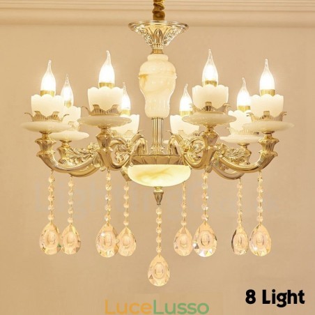 Lampadario tradizionale classico in metallo integrato a 8 luci Lampadario tradizionale classico in metallo integrato a 8 luci