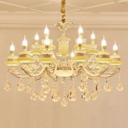 Lampadario tradizionale classico in metallo integrato a 15 luci