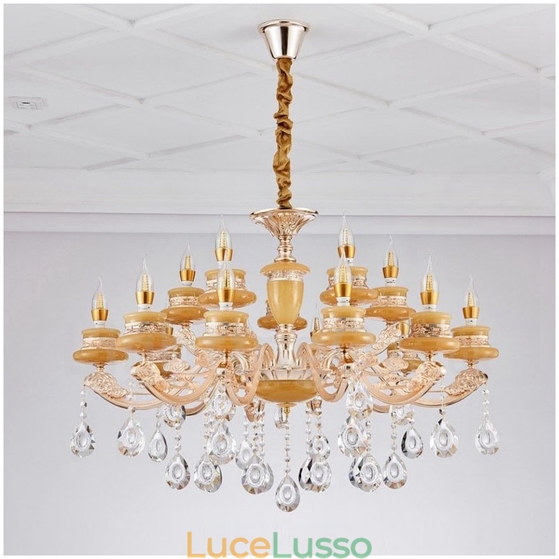 Lampadario tradizionale classico in metallo integrato a 15 luci