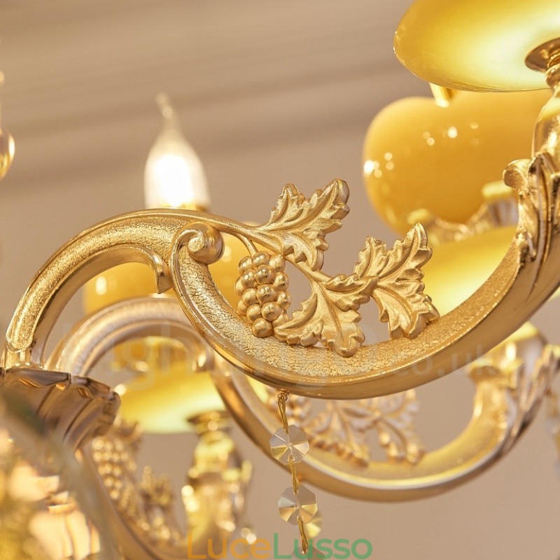 Lampadario tradizionale classico in metallo integrato a 15 luci
