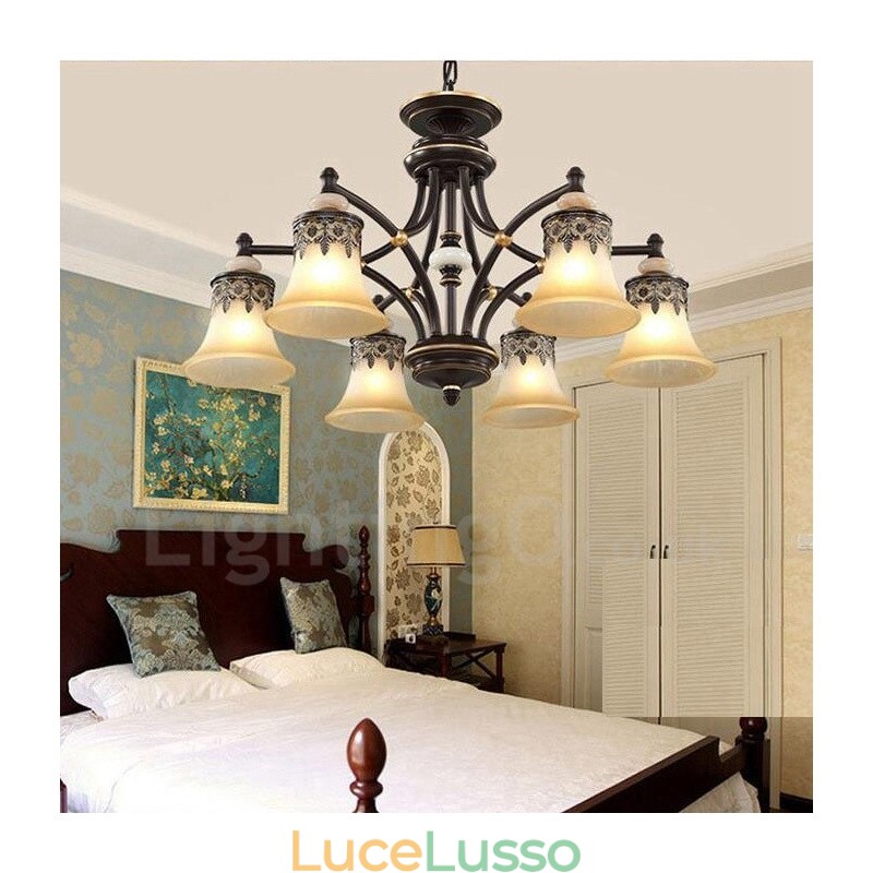 Lampadario tradizionale classico in metallo integrato a 6 luci