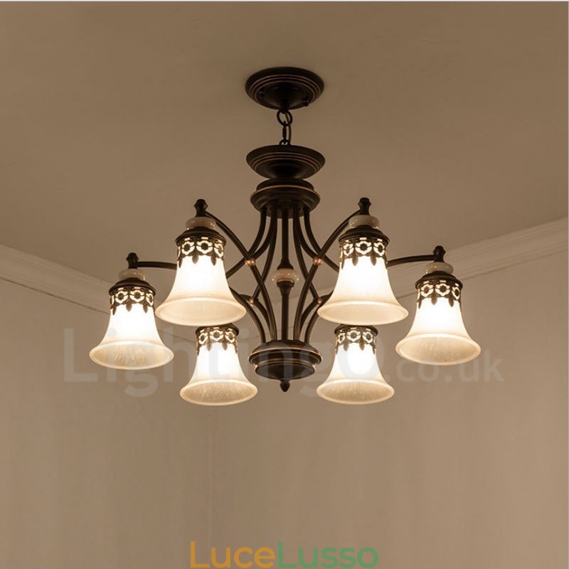 Lampadario tradizionale classico in metallo integrato a 6 luci