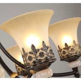 Lampadario tradizionale classico in metallo integrato a 8 luci