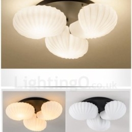 Lampadario tradizionale classico integrato a 3 luci con paralume in vetro