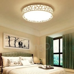 Lampada da soffitto moderna e contemporanea in metallo integrata
