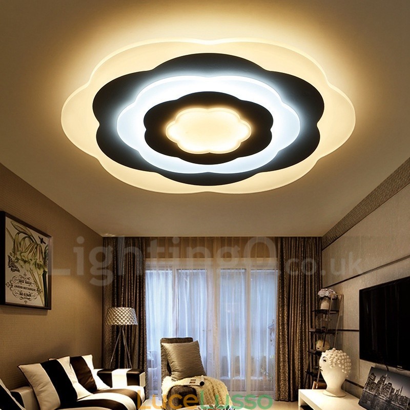 Lampada da soffitto moderna e contemporanea in metallo integrata