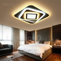 Lampada da soffitto moderna e contemporanea in metallo integrata