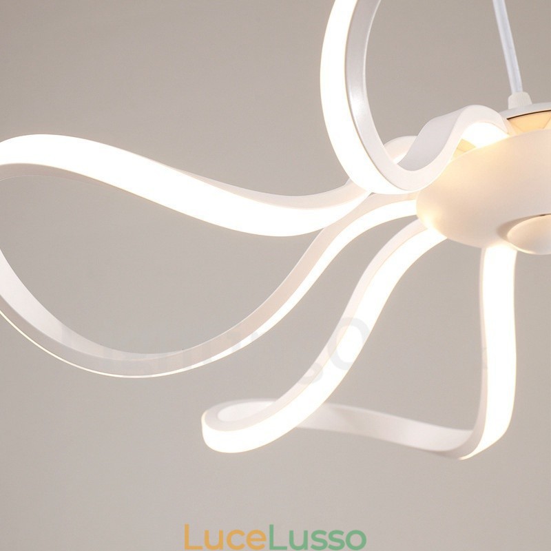 Lampada da soffitto moderna e contemporanea in metallo integrata