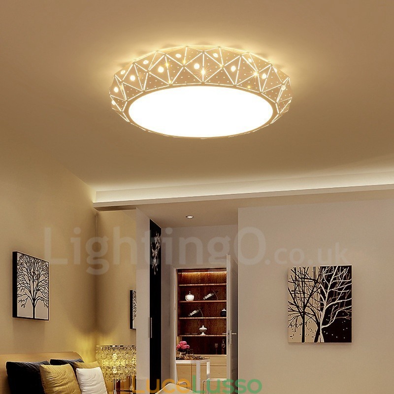 Lampada da soffitto moderna e contemporanea in metallo integrata