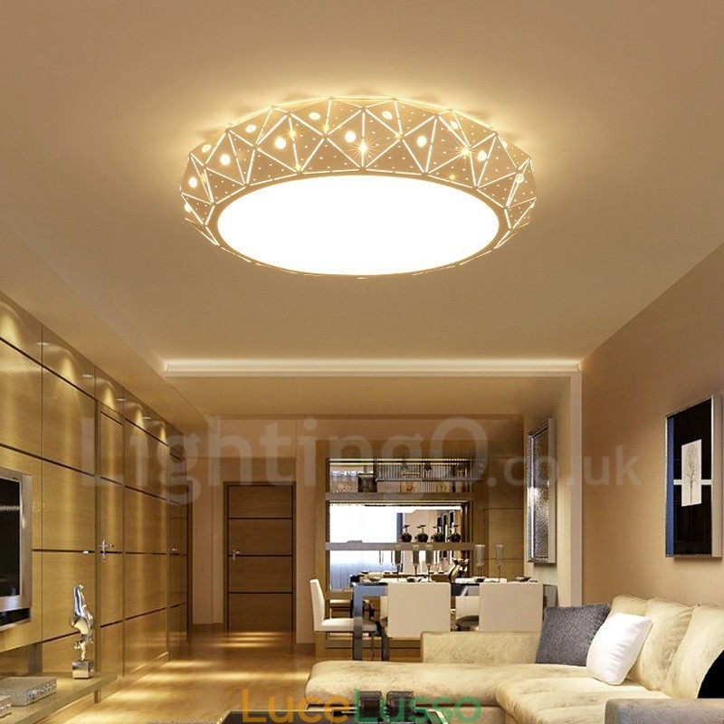 Lampada da soffitto moderna e contemporanea in metallo integrata