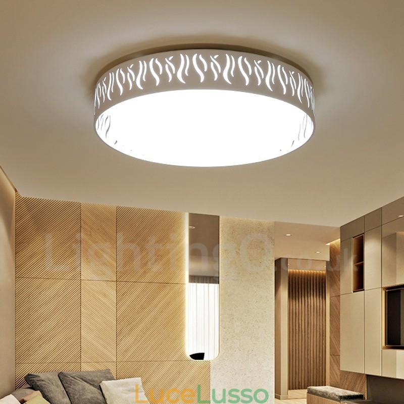 Lampada da soffitto moderna e contemporanea in metallo integrata