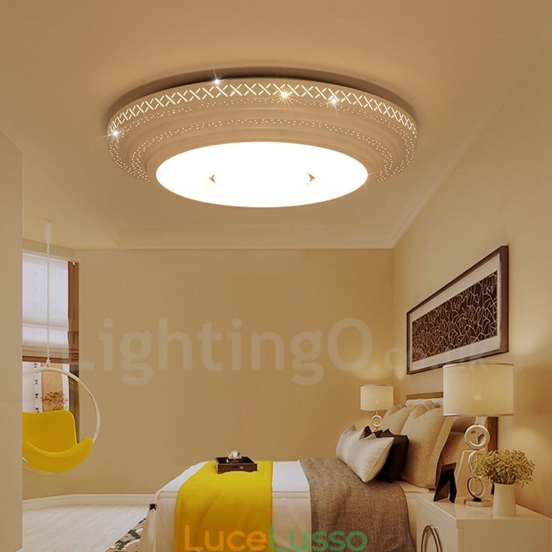 Lampada da soffitto moderna e contemporanea in metallo integrata