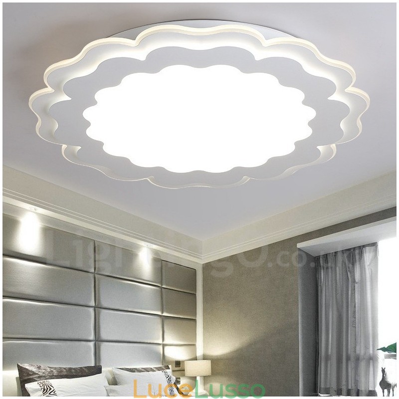 Lampada da soffitto moderna e contemporanea in metallo integrata