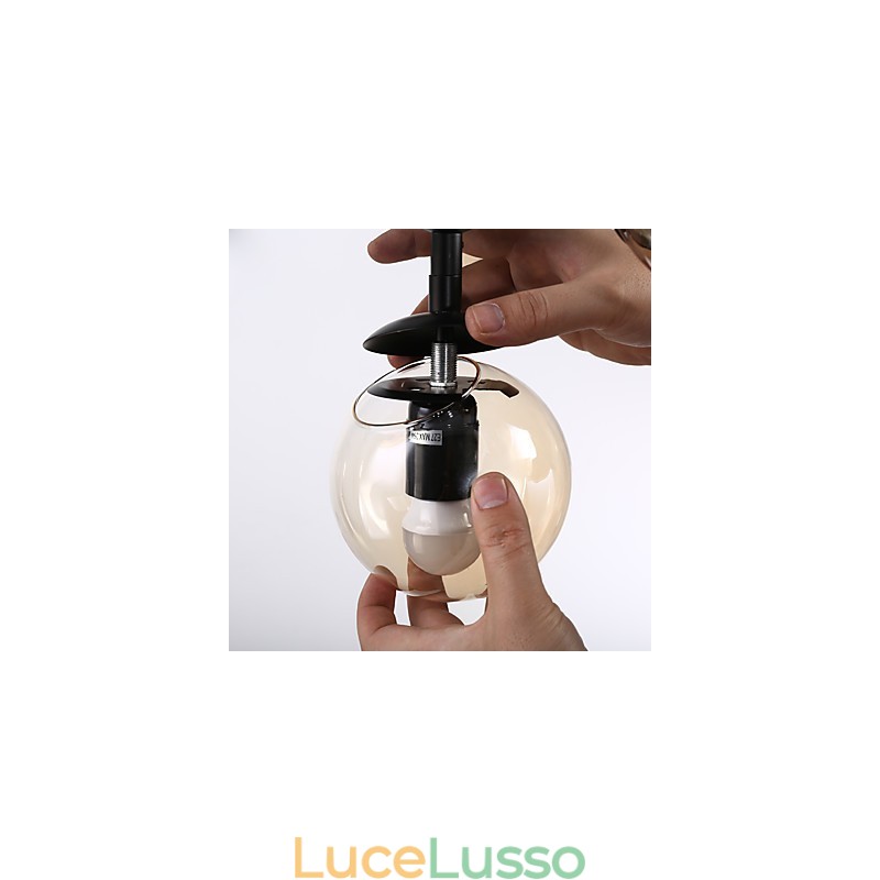 Lampada a sospensione in metallo e vetro in stile europeo moderno a quattro luci Modo, lampadario industriale decorativo per foyer