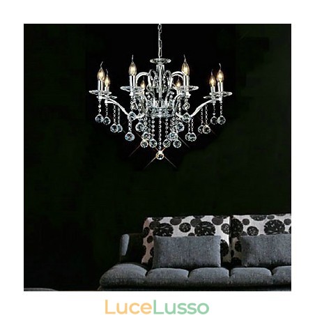 Elegante lampadario di cristallo con 8 luci Elegante lampadario di cristallo con 8 luci
