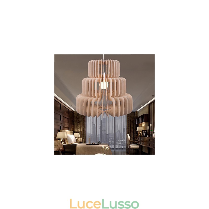 Lampadario in legno a tre strati vintage