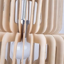 Lampadario in legno a tre strati vintage