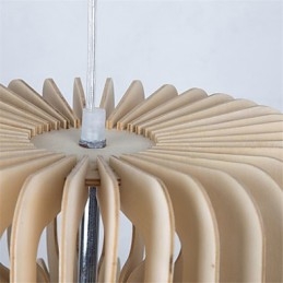 Lampadario in legno a tre strati vintage