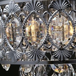 Elegante lampadario moderno in cristallo trasparente con 4 luci