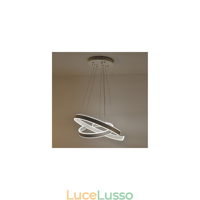 Lampadario semplice e creativo per atmosfera del Nord Europa Lampada per decorare la mensa Apparecchio di illuminazione