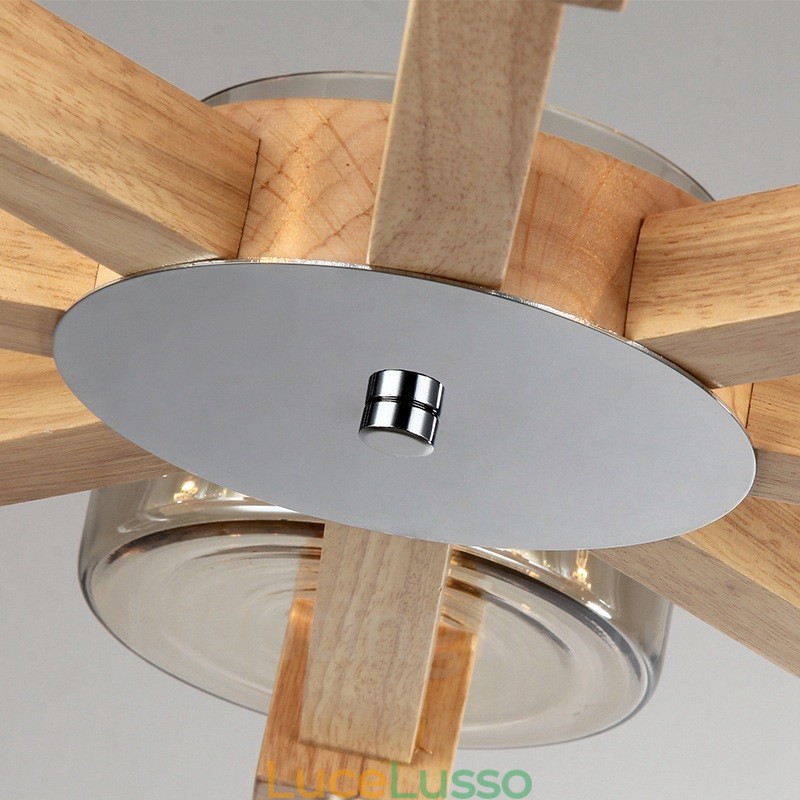 Lampadario moderno in stile nordico contemporaneo in legno chiaro con paralume in vetro