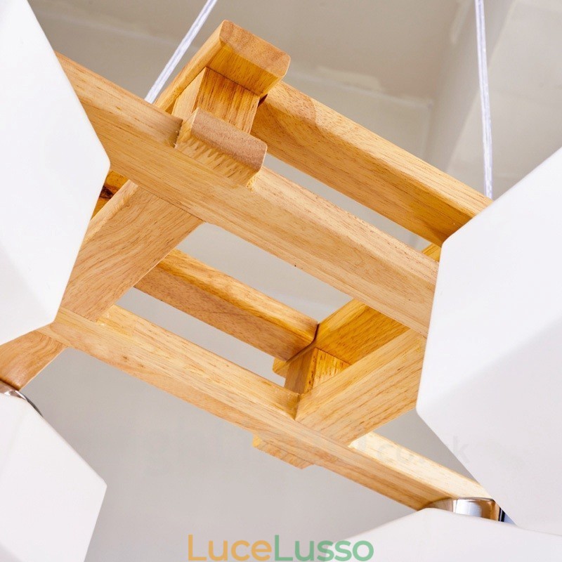 Lampada a sospensione moderna in stile nordico contemporaneo in legno chiaro con paralume in vetro