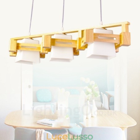 Lampada a sospensione moderna in stile nordico contemporaneo in legno chiaro con paralume in tessuto Lampada a sospensione moderna in stile nordico contemporaneo in legno chiaro con paralume in tessuto