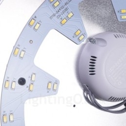 Plafoniere moderne e contemporanee da soffitto con paralume in acrilico