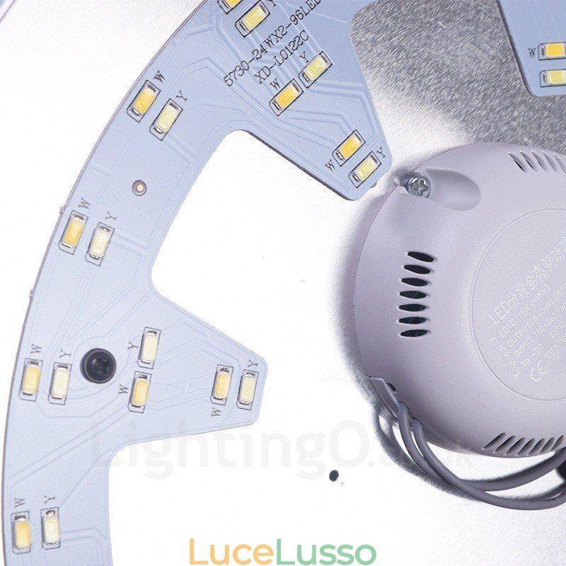 Plafoniere moderne e contemporanee da soffitto con paralume in acrilico