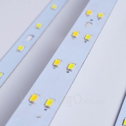 Plafoniere moderne e contemporanee da soffitto con paralume in acrilico