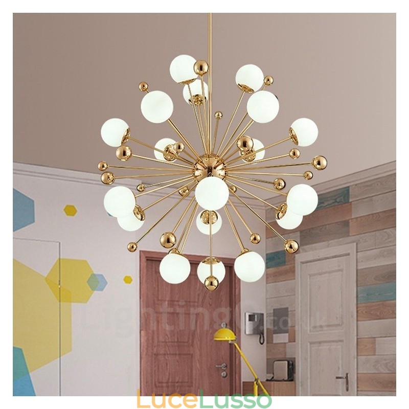 Lampadario moderno contemporaneo da 18 luci con placcatura in rame e paralume in vetro a sfera bianca