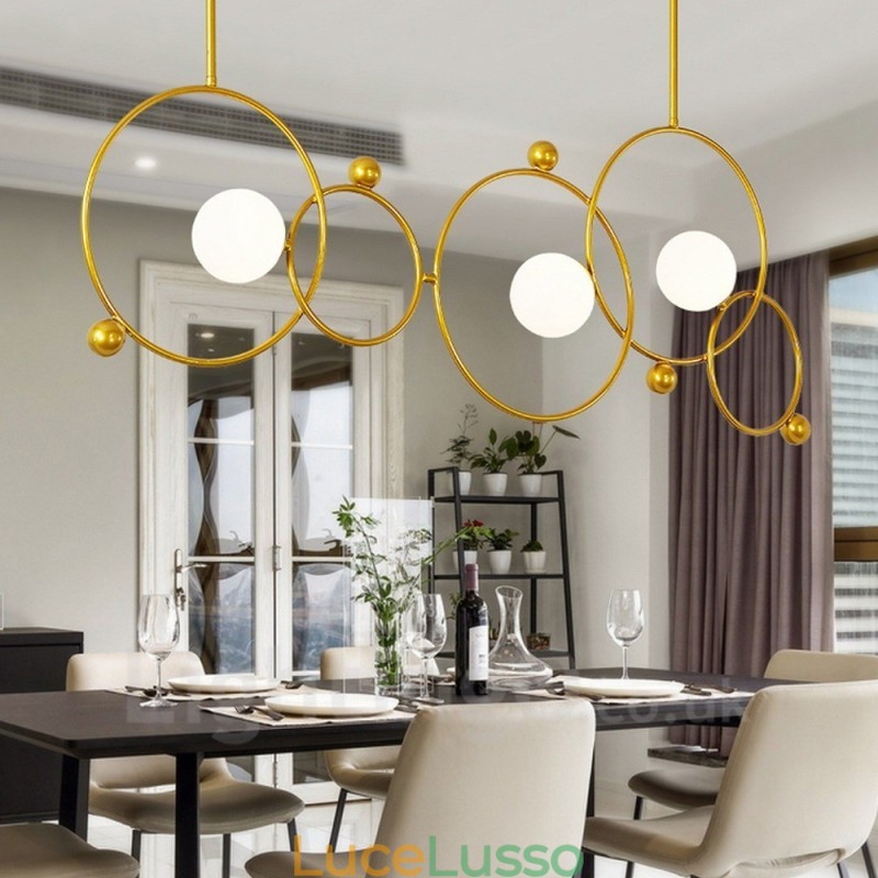 Lampadario a soffitto moderno e contemporaneo a 3 luci con placcatura in rame e paralume in vetro a sfera bianca
