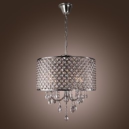Lampadario tradizionale classico in metallo cromato di cristallo