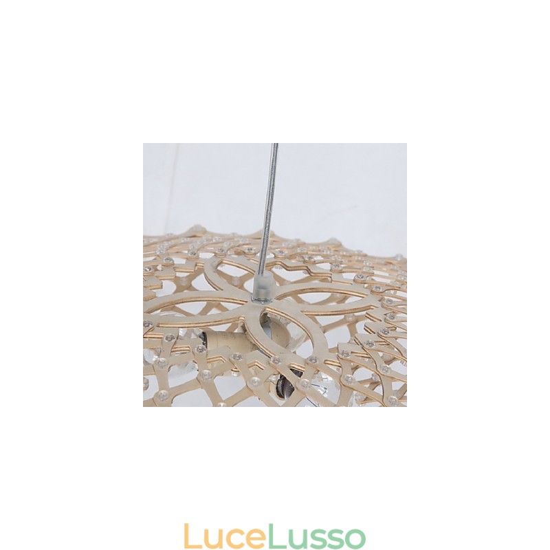 Lampadario in legno d'epoca