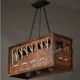 Lampadario minimalista in legno