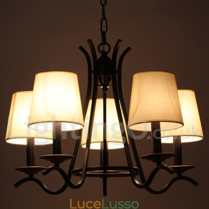 Lampadario a 5 luci in stile candela retrò contemporaneo nero