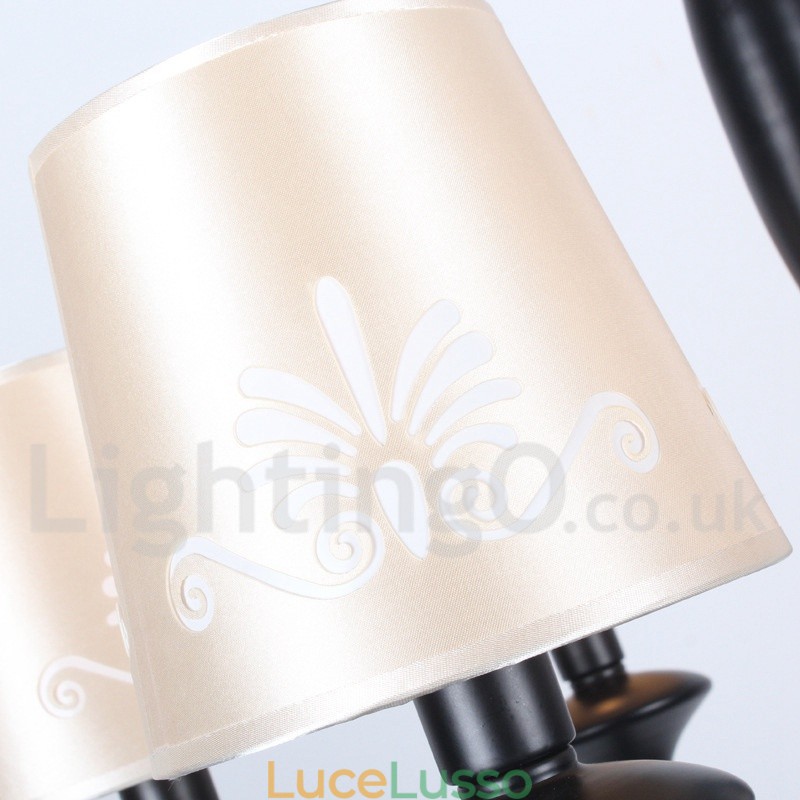Lampadario a 8 luci in stile candela