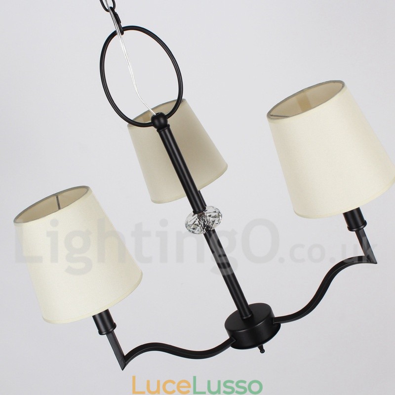 Lampadario a 3 luci in stile candela moderno e contemporaneo