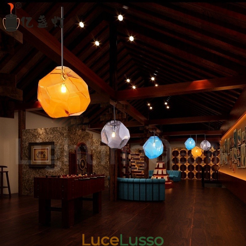Lampada a sospensione rustica da 1 luce con paralume in vetro