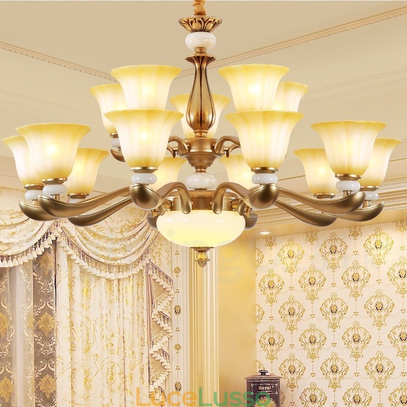 Lampadario in lega di zinco di lusso tradizionale retrò da 15 luci con paralume in vetro
